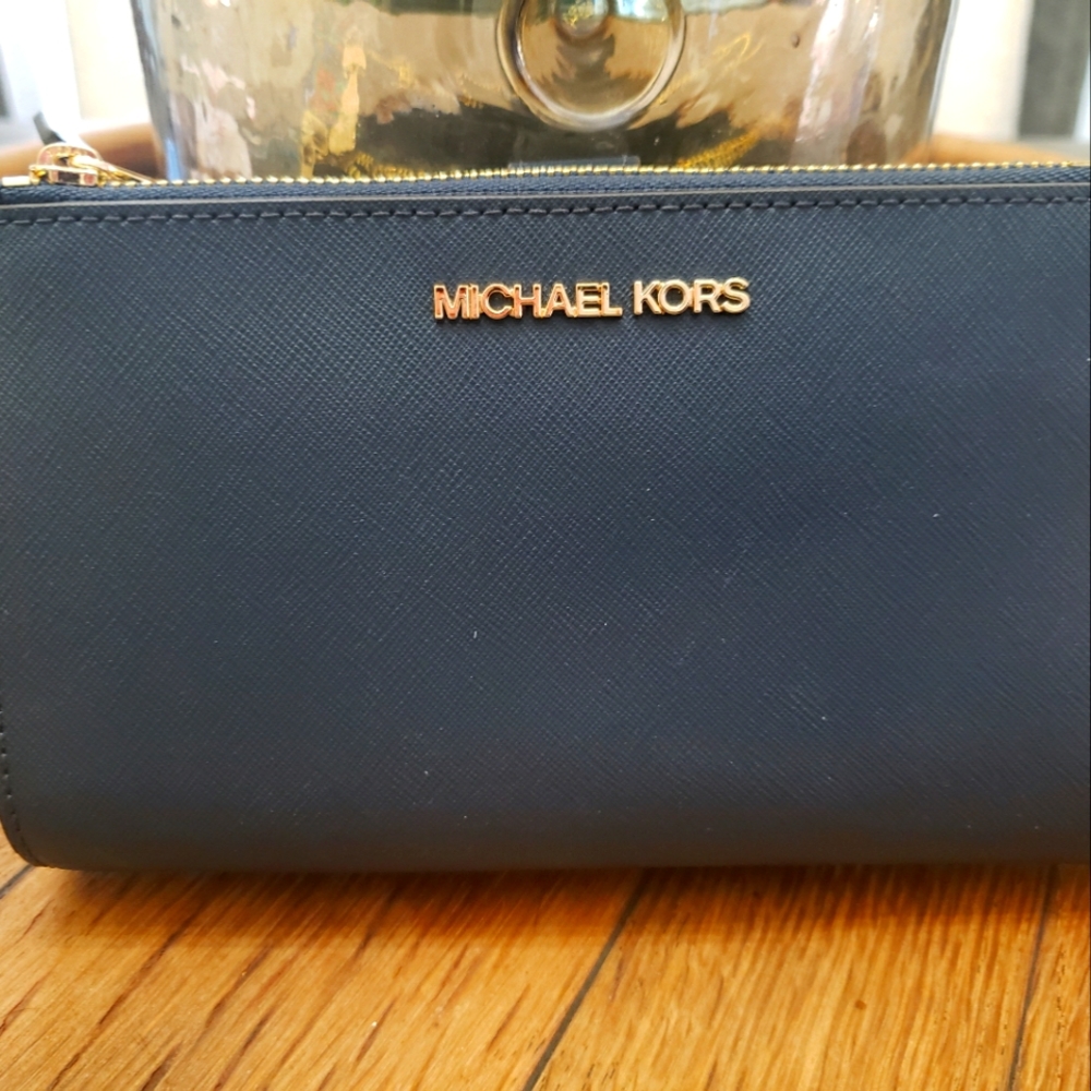 Michael Kors Navy Leather Wristlet purse with Cell Holder